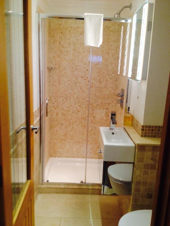 The Arc - Boutique B&B Χαρογκέιτ Εξωτερικό φωτογραφία